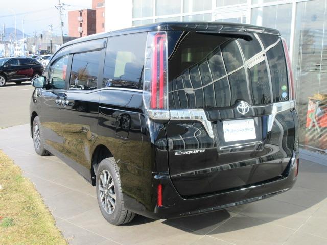 エスクァイア Gi 4WD/純正ナビ/バックカメラ/ドライブレコーダー/ETC/プッシュスタート/スマートキー/ステアリングスイッチ/LEDヘッドライト/オートライト/フォグライト//両側電動スライドドア/電動格納ミラー(11枚目)