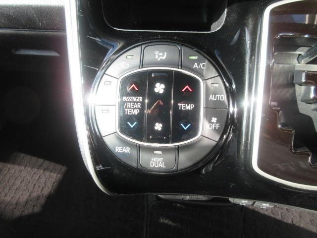 エスクァイア Gi 4WD/純正ナビ/バックカメラ/ドライブレコーダー/ETC/プッシュスタート/スマートキー/ステアリングスイッチ/LEDヘッドライト/オートライト/フォグライト//両側電動スライドドア/電動格納ミラー(22枚目)