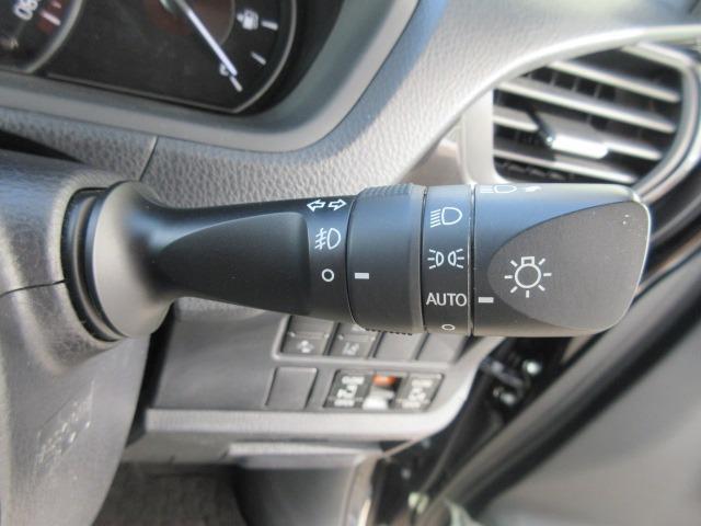 エスクァイア Gi 4WD/純正ナビ/バックカメラ/ドライブレコーダー/ETC/プッシュスタート/スマートキー/ステアリングスイッチ/LEDヘッドライト/オートライト/フォグライト//両側電動スライドドア/電動格納ミラー(24枚目)