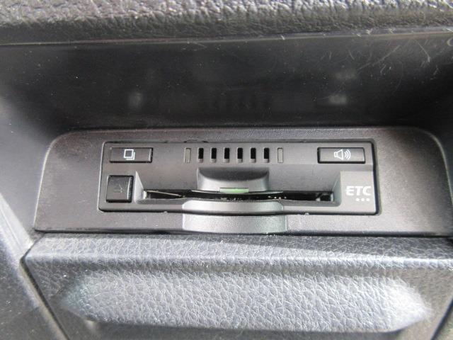 エスクァイア Gi 4WD/純正ナビ/バックカメラ/ドライブレコーダー/ETC/プッシュスタート/スマートキー/ステアリングスイッチ/LEDヘッドライト/オートライト/フォグライト//両側電動スライドドア/電動格納ミラー(29枚目)