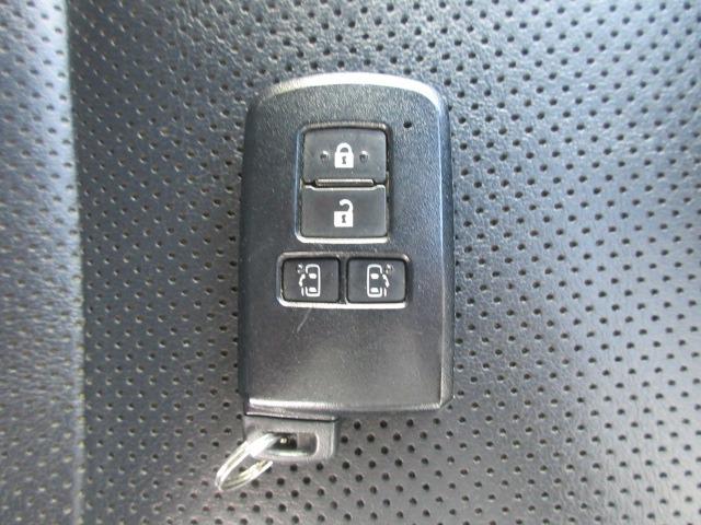 エスクァイア Gi 4WD/純正ナビ/バックカメラ/ドライブレコーダー/ETC/プッシュスタート/スマートキー/ステアリングスイッチ/LEDヘッドライト/オートライト/フォグライト//両側電動スライドドア/電動格納ミラー(35枚目)