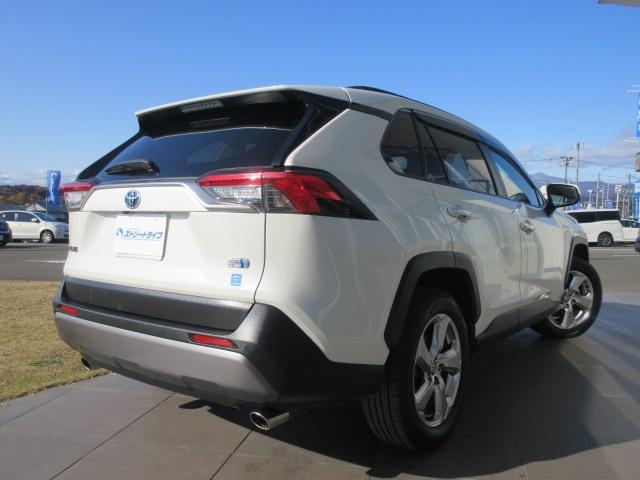 RAV4 ハイブリッドG 4WD/純正ナビ/フルセグTV/バックカメラ/ETC/ワイパーデアイサー/プッシュスタート/スマートキー/ステアリングスイッチ/ステアリングヒーター/電動リアゲート/オートマチックハイビーム(9枚目)
