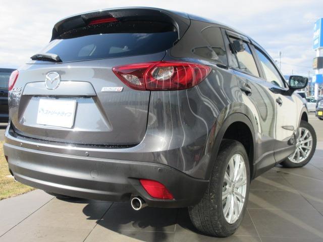 ＣＸ－５ ＸＤ　Ｌパッケージ　４ＷＤ／ディーゼル／ターボ／純正ナビ／フルセグＴＶ／ＤＶＤ再生／バックカメラ／シートヒーター／プッシュスタート／スマートキー／ステアリングスイッチ／ＬＥＤヘッドライト／オートライト／フォグライト（9枚目）