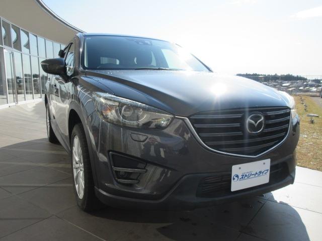 ＣＸ－５ ＸＤ　Ｌパッケージ　４ＷＤ／ディーゼル／ターボ／純正ナビ／フルセグＴＶ／ＤＶＤ再生／バックカメラ／シートヒーター／プッシュスタート／スマートキー／ステアリングスイッチ／ＬＥＤヘッドライト／オートライト／フォグライト（10枚目）
