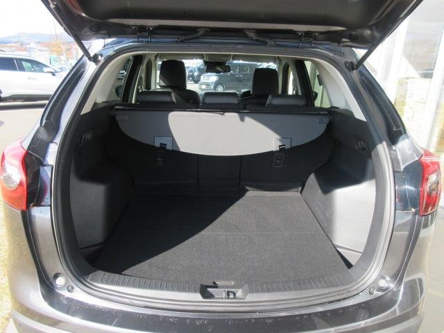 ＣＸ－５ ＸＤ　Ｌパッケージ　４ＷＤ／ディーゼル／ターボ／純正ナビ／フルセグＴＶ／ＤＶＤ再生／バックカメラ／シートヒーター／プッシュスタート／スマートキー／ステアリングスイッチ／ＬＥＤヘッドライト／オートライト／フォグライト（16枚目）