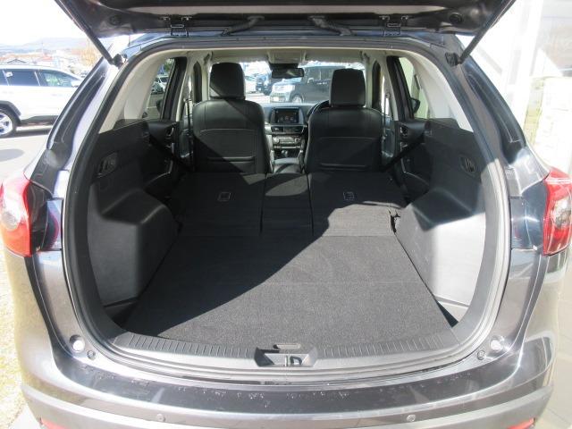 ＣＸ－５ ＸＤ　Ｌパッケージ　４ＷＤ／ディーゼル／ターボ／純正ナビ／フルセグＴＶ／ＤＶＤ再生／バックカメラ／シートヒーター／プッシュスタート／スマートキー／ステアリングスイッチ／ＬＥＤヘッドライト／オートライト／フォグライト（17枚目）