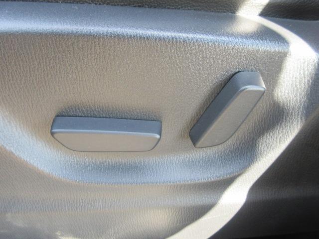 ＣＸ－５ ＸＤ　Ｌパッケージ　４ＷＤ／ディーゼル／ターボ／純正ナビ／フルセグＴＶ／ＤＶＤ再生／バックカメラ／シートヒーター／プッシュスタート／スマートキー／ステアリングスイッチ／ＬＥＤヘッドライト／オートライト／フォグライト（30枚目）