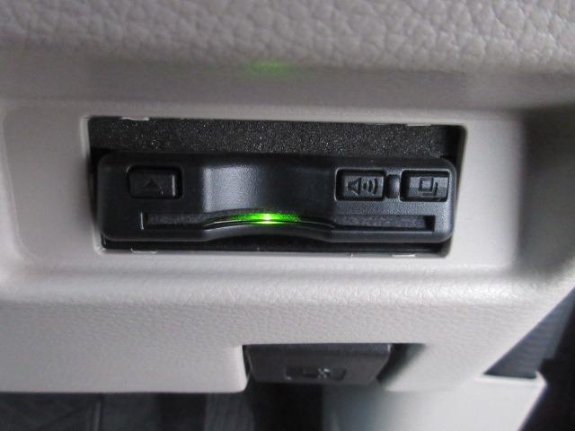 スペーシア ハイブリッドＸ　純正ナビ／フルセグＴＶ／全周囲カメラ／ＥＴＣ／シートヒーター／プッシュスタート／スマートキー／ステアリングスイッチ／オートライト／ヘッドライトレベライザー／両側電動スライドドア／純正アルミホイール（26枚目）