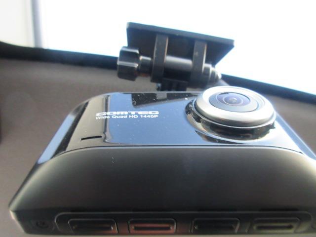 スペーシア ハイブリッドＸ　純正ナビ／フルセグＴＶ／全周囲カメラ／ＥＴＣ／シートヒーター／プッシュスタート／スマートキー／ステアリングスイッチ／オートライト／ヘッドライトレベライザー／両側電動スライドドア／純正アルミホイール（29枚目）