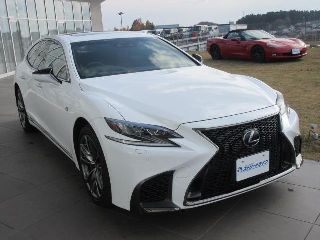 当店の在庫車輌台数　常時３００台以上！　お客様が探していた１台がきっと見つかります♪