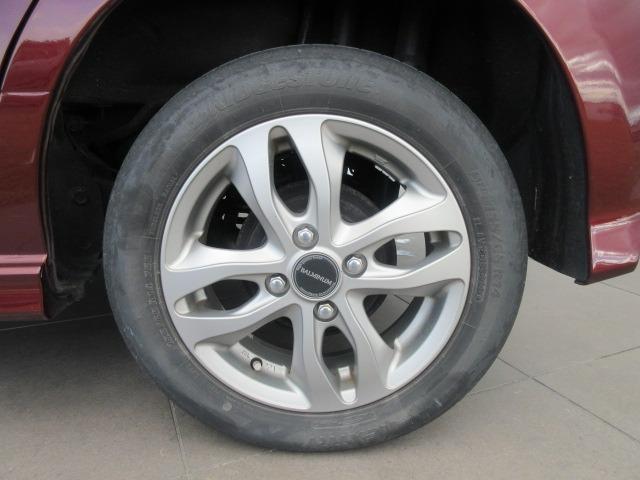 N-BOXカスタム G・Lパッケージ 4WD/純正ナビ/フルセグTV/バックカメラ/シートヒーター/プッシュスタート/スマートキー/ステアリングスイッチ/HIDヘッドライト/オートライト/フォグライト/両側電動スライドドア/電動格納ミラー(15枚目)