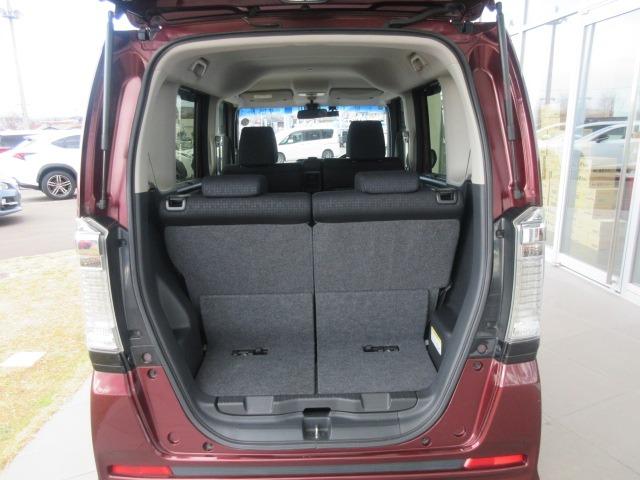 N-BOXカスタム G・Lパッケージ 4WD/純正ナビ/フルセグTV/バックカメラ/シートヒーター/プッシュスタート/スマートキー/ステアリングスイッチ/HIDヘッドライト/オートライト/フォグライト/両側電動スライドドア/電動格納ミラー(16枚目)