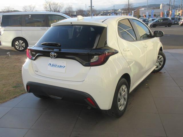 ヤリス X 4WD/純正ナビ/バックカメラ/ETC/プッシュスタート/スマートキー/ステアリングスイッチ/Bluetooth接続/車線逸脱警報システム/オートマチックハイビーム/ヘッドライトレベライザー(9枚目)