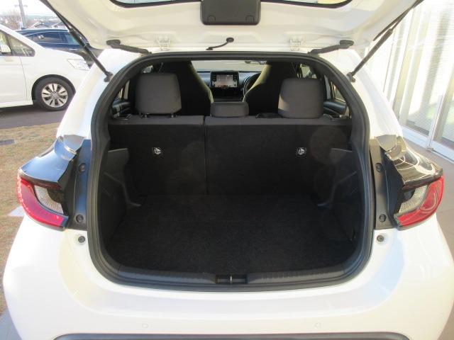 ヤリス X 4WD/純正ナビ/バックカメラ/ETC/プッシュスタート/スマートキー/ステアリングスイッチ/Bluetooth接続/車線逸脱警報システム/オートマチックハイビーム/ヘッドライトレベライザー(16枚目)