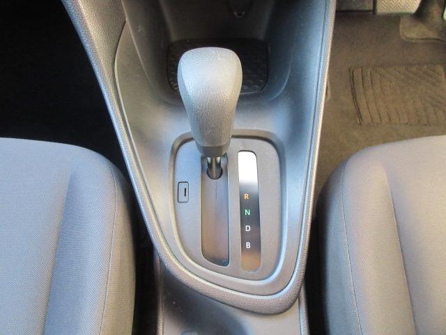 ヤリス X 4WD/純正ナビ/バックカメラ/ETC/プッシュスタート/スマートキー/ステアリングスイッチ/Bluetooth接続/車線逸脱警報システム/オートマチックハイビーム/ヘッドライトレベライザー(28枚目)