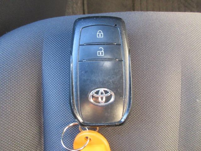 ヤリス X 4WD/純正ナビ/バックカメラ/ETC/プッシュスタート/スマートキー/ステアリングスイッチ/Bluetooth接続/車線逸脱警報システム/オートマチックハイビーム/ヘッドライトレベライザー(33枚目)