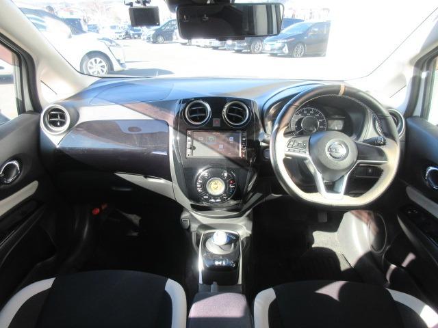 ノート e-パワー X 純正ナビ/フルセグTV/全周囲カメラ/ETC/プッシュスタート/スマートキー/ステアリングスイッチ/LEDヘッドライト/オートライト/純正アルミホイール/電動格納ミラー/衝突被害軽減ブレーキ(14枚目)