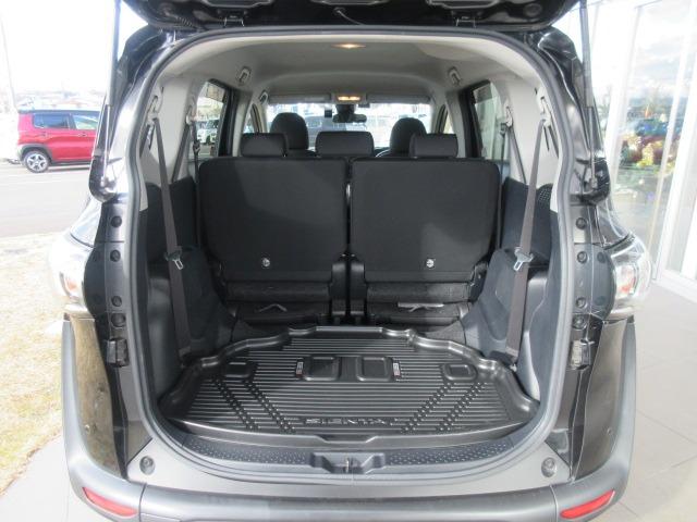 シエンタ ハイブリッドＧ　イクリプスナビ／フルセグＴＶ／ＤＶＤ再生／バックカメラ／ＥＴＣ／シートヒーター／プッシュスタート／スマートキー／ステアリングヒーター／オートライト／ヘッドライトレベライザー／オートマチックハイビーム（18枚目）