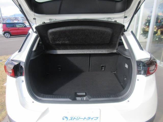 ＣＸ－３ 　純正ナビ／フルセグＴＶ／全周囲カメラ／ＥＴＣ／シートヒーター／パワーシート／プッシュスタート／スマートキー／ステアリングスイッチ／ＬＥＤヘッドライト／オートライト／フォグライト／純正アルミホイール（16枚目）