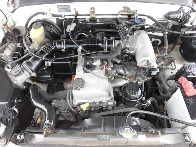 SSR-X RZN185W後期型ガソリン背面レス2インチリフトUPコンプリート新品ヴィンテージグリル新品HLUSコーナー新品ボンネットガードリメイクCP新品16インチAWタイヤ(9枚目)