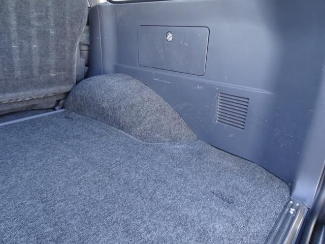 ランドクルーザー80 GX HZJ81V 後期型純正ナロー リア観音ドア グレーメタリック 輸出仕様 5速マニュアル パートタイム4WD 3インチリフトUP PW集中ドアロック 前後バンパーサイドSラプターライナー新品255MT(11枚目)