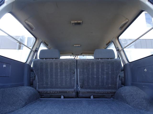 ランドクルーザー80 GX HZJ81V 後期型純正ナロー リア観音ドア グレーメタリック 輸出仕様 5速マニュアル パートタイム4WD 3インチリフトUP PW集中ドアロック 前後バンパーサイドSラプターライナー新品255MT(12枚目)