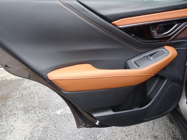 レガシィアウトバック リミテッドＥＸ　本革シート　１１．５ディスプレイオーディオ　サンルーフ　ルーフレール　衝突軽減装置（25枚目）