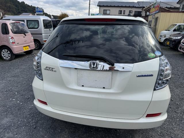 フィットシャトルハイブリッド ハイブリッド　ファインライン（3枚目）