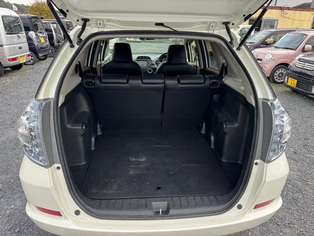 フィットシャトルハイブリッド ハイブリッド　ファインライン（8枚目）