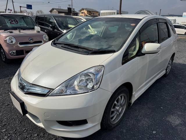 フィットシャトルハイブリッド ハイブリッド・ナビプレミアムセレクション(2枚目)