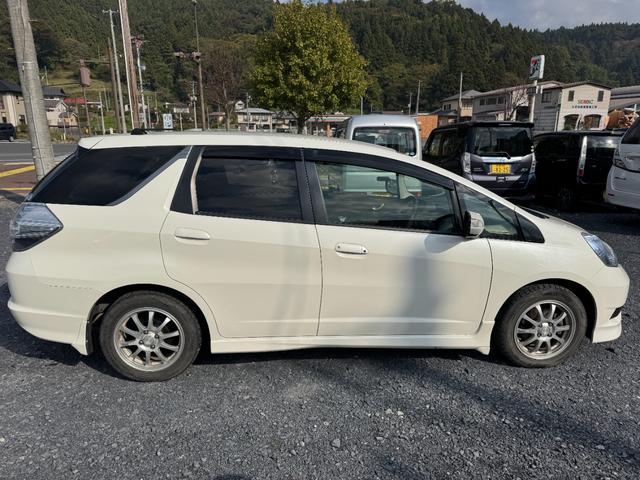 フィットシャトルハイブリッド ハイブリッド・ナビプレミアムセレクション(10枚目)