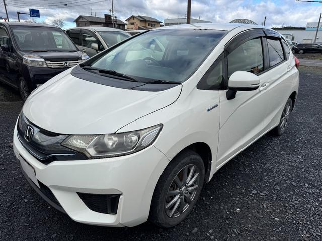 フィットハイブリッド Ｌパッケージ（2枚目）