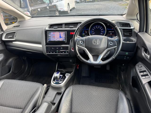 フィットハイブリッド Ｌパッケージ（13枚目）