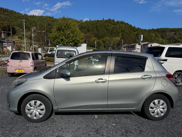 ヴィッツ Ｆ　Ｍパッケージ（3枚目）