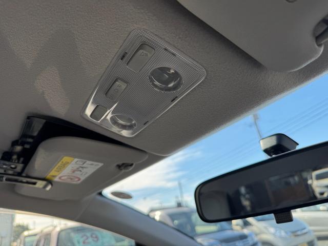 ヴィッツ Ｆ　Ｍパッケージ（10枚目）