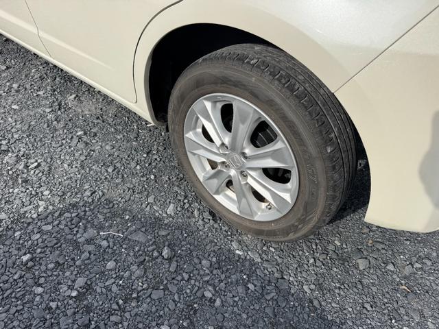 フィットハイブリッド ナビプレミアムセレクション(7枚目)