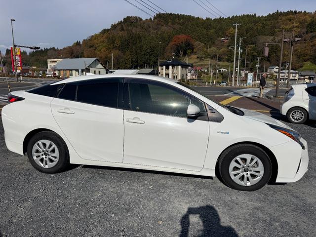 プリウス Ｓ（4枚目）