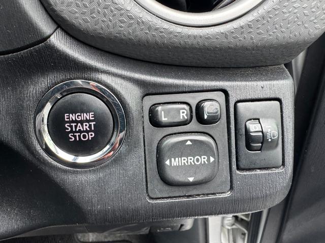 ヴィッツ F(13枚目)