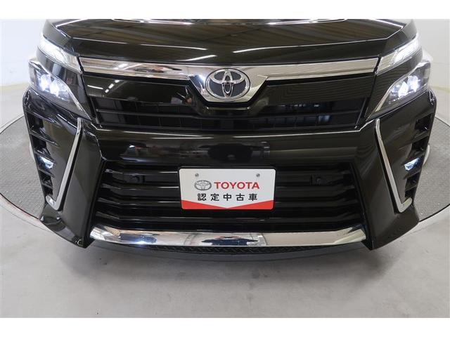 ヴォクシー ＺＳ　煌ＩＩＩ　フルセグ　メモリーナビ　ＤＶＤ再生　ミュージックプレイヤー接続可　後席モニター　バックカメラ　衝突被害軽減システム　ＥＴＣ　ドラレコ　両側電動スライド　ＬＥＤヘッドランプ　ウオークスルー　乗車定員７人（34枚目）