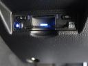 ハイブリッドＳ－Ｇ　フルセグ　メモリーナビ　ＤＶＤ再生　ミュージックプレイヤー接続可　後席モニター　バックカメラ　衝突被害軽減システム　ＥＴＣ　ドラレコ　両側電動スライド　ＬＥＤヘッドランプ　乗車定員８人　３列シート（27枚目）