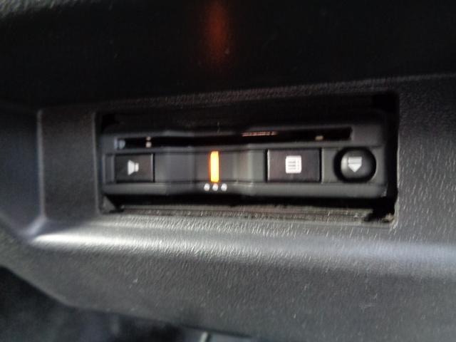 ジムニー XL 4WD ETC ナビ スマートキー 電動格納ミラー シートヒーター AT 盗難防止システム 衝突安全ボディ ABS ESC エアコン パワーステアリング パワーウィンドウ 運転席エアバッグ(12枚目)