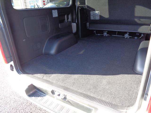ハイエースバン ロングスーパーGL 4WD バックカメラ ナビ TV クリアランスソナー レーンアシスト 衝突被害軽減システム 両側スライドドア オートマチックハイビーム オートライト スマートキー 電動格納ミラー AT アルミホイール(42枚目)