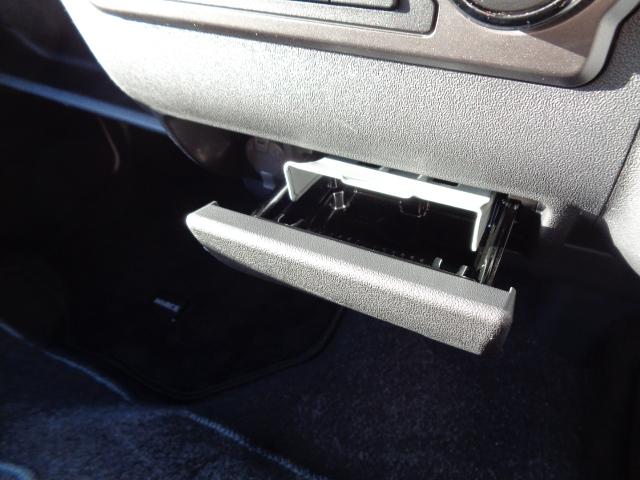 ハイエースバン ロングスーパーGL 4WD バックカメラ ナビ TV クリアランスソナー レーンアシスト 衝突被害軽減システム 両側スライドドア オートマチックハイビーム オートライト スマートキー 電動格納ミラー AT アルミホイール(47枚目)