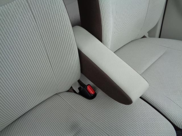 デイズ Ｊ　衝突被害軽減システム　キーレスエントリー　電動格納ミラー　ベンチシート　ＣＶＴ　ＡＢＳ　ＥＳＣ　ＣＤ　ミュージックプレイヤー接続可　衝突安全ボディ　エアコン　パワーステアリング　パワーウィンドウ（23枚目）