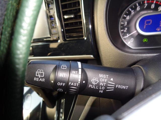 デイズルークス ハイウェイスター　Ｘターボ　ＥＴＣ　両側スライド・片側電動　ＴＶ　衝突被害軽減システム　オートマチックハイビーム　オートライト　ＬＥＤヘッドランプ　スマートキー　アイドリングストップ　ベンチシート　ＣＶＴ　盗難防止システム（9枚目）