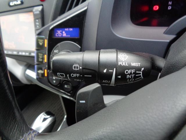 ＣＲ－Ｚ α　ＥＴＣ　バックカメラ　ＴＶ　オートクルーズコントロール　ＣＶＴ　オートライト　ＨＩＤ　スマートキー　電動格納ミラー　シートヒーター　アルミホイール　盗難防止システム　衝突安全ボディ　ＡＢＳ　ＥＳＣ（7枚目）