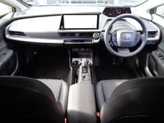 毎回座るフロントシート。運転席は必ず使用する部分ですので、座り心地が重要です！ 2