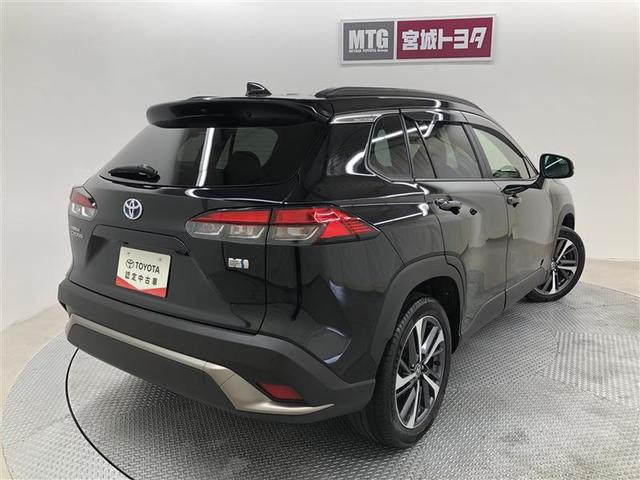 カローラクロス ハイブリッド　Ｚ　サンルーフ　４ＷＤ　フルセグ　ミュージックプレイヤー接続可　バックカメラ　衝突被害軽減システム　ＥＴＣ　ドラレコ　ＬＥＤヘッドランプ　ワンオーナー　記録簿（5枚目）