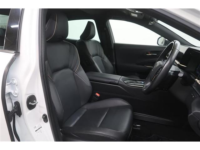 クラウンクロスオーバー Ｇアドバンスド・レザーパッケージ　革シート　４ＷＤ　フルセグ　メモリーナビ　ミュージックプレイヤー接続可　バックカメラ　衝突被害軽減システム　ＥＴＣ　ドラレコ　ＬＥＤヘッドランプ　ワンオーナー　記録簿（14枚目）