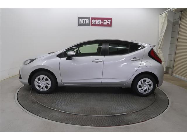 アクア X 4WD フルセグ メモリーナビ ミュージックプレイヤー接続可 バックカメラ 衝突被害軽減システム ETC ドラレコ LEDヘッドランプ ワンオーナー(10枚目)